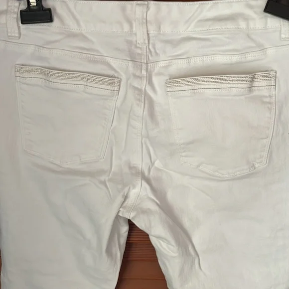 White House Black Market white ankle pant - Picture 6 of 6